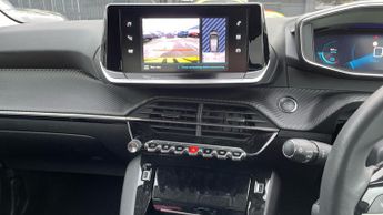 Peugeot 208 50kWh Allure Premium Hatchback 5dr Electric Auto (136 ps)