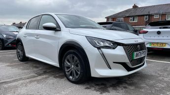 Peugeot 208 50kWh Allure Premium Hatchback 5dr Electric Auto (136 ps)
