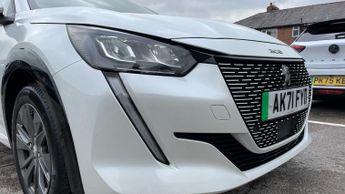 Peugeot 208 50kWh Allure Premium Hatchback 5dr Electric Auto (136 ps)