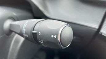 Peugeot 208 50kWh Allure Premium Hatchback 5dr Electric Auto (136 ps)