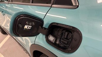 Fiat 600E 54kWh La Prima SUV 5dr Electric Auto (156 ps)