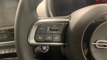 Fiat 600E 54kWh La Prima SUV 5dr Electric Auto (156 ps)