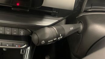 Fiat 600E 54kWh La Prima SUV 5dr Electric Auto (156 ps)