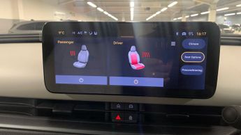 Fiat 600E 54kWh La Prima SUV 5dr Electric Auto (156 ps)