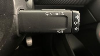 Renault Clio 1.3 TCe RS Line Hatchback 5dr Petrol EDC Euro 6 (s/s) (130 ps)