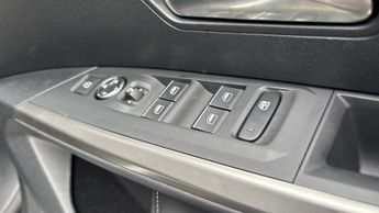 Peugeot 3008 73kWh GT SUV 5dr Electric Auto (210 ps)