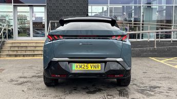 Peugeot 3008 73kWh GT SUV 5dr Electric Auto (210 ps)