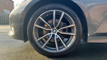 BMW 3 Series 2.0 320i Sport Saloon 4dr Petrol Auto Euro 6 (s/s) (184 ps)