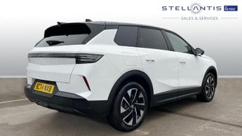 Vauxhall Grandland 1.2 GS SUV 5dr Petrol Hybrid e-DCT Euro 6 (s/s) (136 ps)