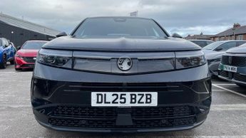 Vauxhall Grandland 1.2 Ultimate SUV 5dr Petrol Hybrid e-DCT Euro 6 (s/s) (136 ps)