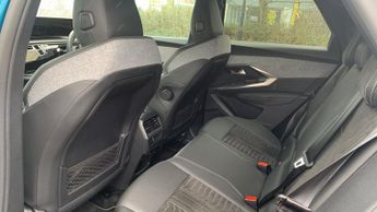 Peugeot 3008 SUV 1.2 HYBRID GT SUV 5dr Petrol Hybrid e-DSC6 Euro 6 (s/s) (136 ps)