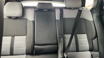 Vauxhall Grandland 1.2 GS SUV 5dr Petrol Hybrid e-DCT Euro 6 (s/s) (136 ps)