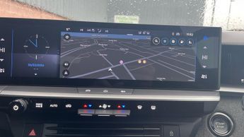 Vauxhall Grandland 1.2 GS SUV 5dr Petrol Hybrid e-DCT Euro 6 (s/s) (136 ps)