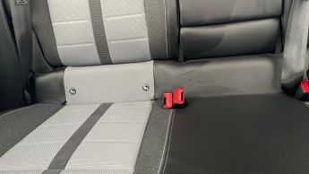 Vauxhall Grandland 1.2 GS SUV 5dr Petrol Hybrid e-DCT Euro 6 (s/s) (136 ps)