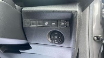 Citroen C4 1.5 BlueHDi Shine Plus Hatchback 5dr Diesel EAT8 Euro 6 (s/s) (1