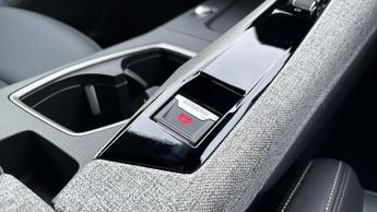 Peugeot 3008 73kWh GT SUV 5dr Electric Auto (210 ps)