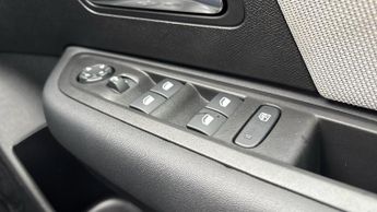 Citroen C4 X 50kWh e-series Fastback 4dr Electric Auto (7.4kW Charger) (136 p