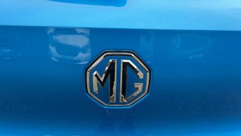 Mg Mg Zs 72.6kWh Trophy Connect Long Range SUV 5dr Electric Auto (156 ps)