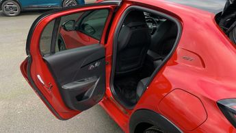 Peugeot 208 1.2 HYBRID GT e-DSC6 Euro 6 (s/s) 5dr
