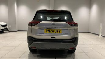 Nissan X-Trail 1.5 h e-POWER Acenta Premium SUV 5dr Petrol Hybrid Auto e-4ORCE 