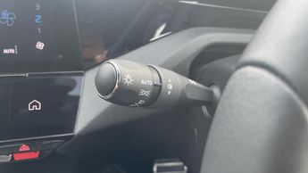 Peugeot 308 1.2 PureTech Allure Hatchback 5dr Petrol EAT Euro 6 (s/s) (130 p
