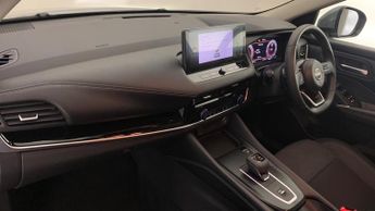 Nissan Qashqai 1.3 DIG-T MHEV N-Connecta SUV 5dr Petrol Hybrid XTRON Euro 6 (s/