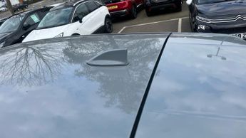 Nissan Qashqai 1.3 DIG-T MHEV N-Connecta SUV 5dr Petrol Hybrid XTRON Euro 6 (s/