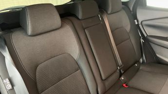 Nissan Qashqai 1.3 DIG-T MHEV N-Connecta SUV 5dr Petrol Hybrid XTRON Euro 6 (s/