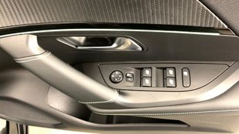 Peugeot 2008 1.2 PureTech GT SUV 5dr Petrol EAT Euro 6 (s/s) (130 ps)