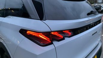 Peugeot 5008 1.2 HYBRID GT SUV 5dr Petrol Hybrid e-DSC6 Euro 6 (s/s) (136 ps)