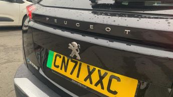 Peugeot 2008 50kWh Allure Premium SUV 5dr Electric Auto (136 ps)