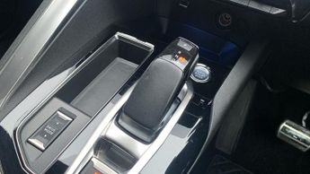 Peugeot 3008 SUV 1.6 13.2kWh GT SUV 5dr Petrol Plug-in Hybrid e-EAT Euro 6 (s/s) 