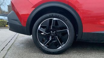 Peugeot 408 58kWh GT Fastback 5dr Electric Auto (210 ps)
