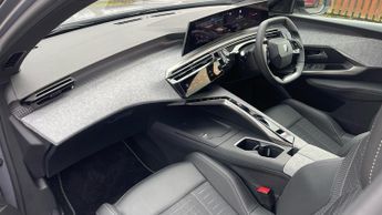 Peugeot 3008 73kWh GT SUV 5dr Electric Auto (210 ps)