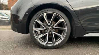 Toyota Corolla 2.0 VVT-h GPF Excel Hatchback 5dr Petrol Hybrid CVT Euro 6 (s/s)