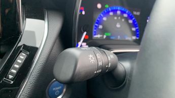 Toyota Corolla 2.0 VVT-h GPF Excel Hatchback 5dr Petrol Hybrid CVT Euro 6 (s/s)