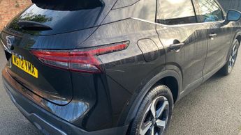Nissan Qashqai 1.3 DIG-T MHEV N-Connecta XTRON Euro 6 (s/s) 5dr