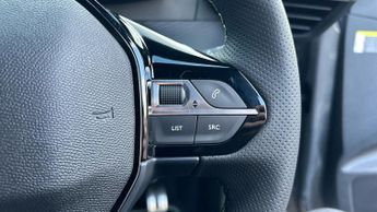 Peugeot 208 51kWh GT Premium Hatchback 5dr Electric Auto (7.4kW Charger) (15