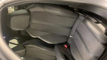 Peugeot 2008 50kWh GT SUV 5dr Electric Auto (7kW Charger) (136 ps)