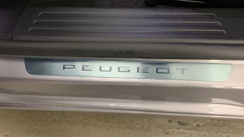 Peugeot 2008 50kWh GT SUV 5dr Electric Auto (7kW Charger) (136 ps)
