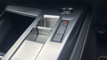 Peugeot 308 54kWh GT Hatchback 5dr Electric Auto (156 ps)