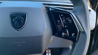 Peugeot 3008 73kWh GT SUV 5dr Electric Auto (210 ps)