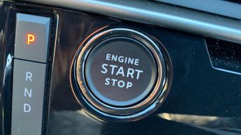 Peugeot 3008 73kWh GT SUV 5dr Electric Auto (210 ps)