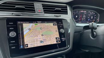 Volkswagen Tiguan 2.0 TDI Life SUV 5dr Diesel DSG Euro 6 (s/s) (150 ps)