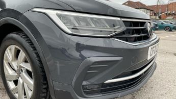 Volkswagen Tiguan 2.0 TDI Life SUV 5dr Diesel DSG Euro 6 (s/s) (150 ps)