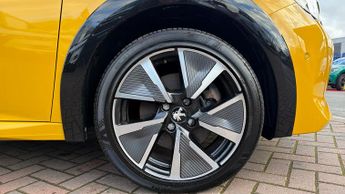 Peugeot 208 50kWh GT Hatchback 5dr Electric Auto (7kW Charger) (136 ps)