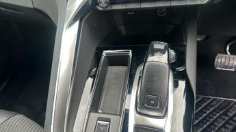 Peugeot 3008 SUV 1.2 PureTech Allure Premium SUV 5dr Petrol EAT Euro 6 (s/s) (130