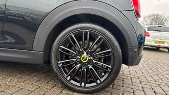 Mini Electric Hatch Cooper SE 32.6kWh Level 2 Hatchback 3dr Electric Auto (184 ps)