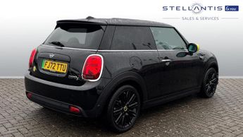 Mini Electric Hatch Cooper SE 32.6kWh Level 2 Hatchback 3dr Electric Auto (184 ps)