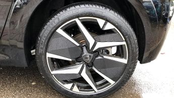 Peugeot 208 51kWh GT Premium Hatchback 5dr Electric Auto (7.4kW Charger) (15